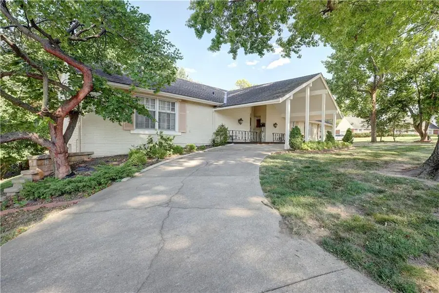 3807 S Union Street, Independence, MO 64055 - #3
