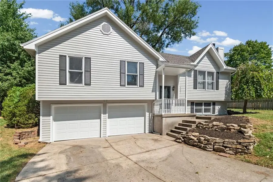 3602 NE 77th Terrace, Kansas City, MO 64119 - #3