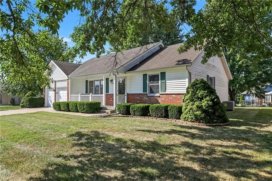 616 SW Hoke Lane, Lees Summit, MO 64081 - #3