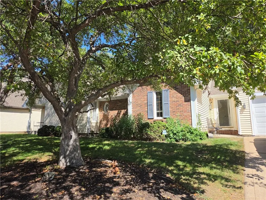 4506 W 90th Street, Prairie Village, KS 66207 - #1