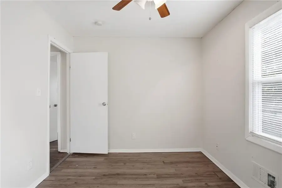 11101 Winchester Avenue, Kansas City, MO 64134 - #3