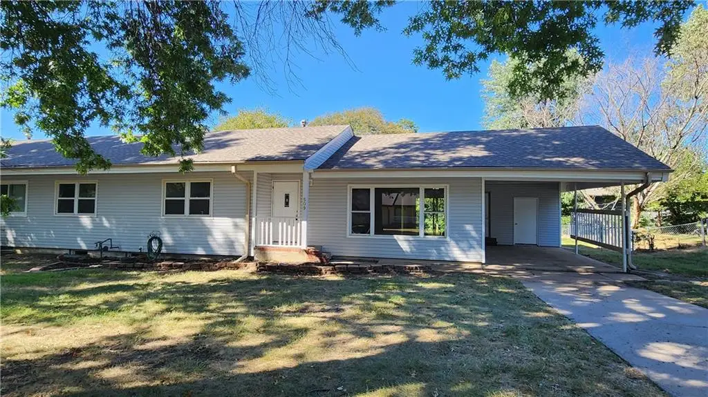 509 Indian Trail, Belton, MO 64012 - #1