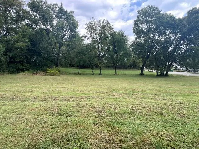 13756 Willard Avenue, Bonner Springs, KS 66012 - #3