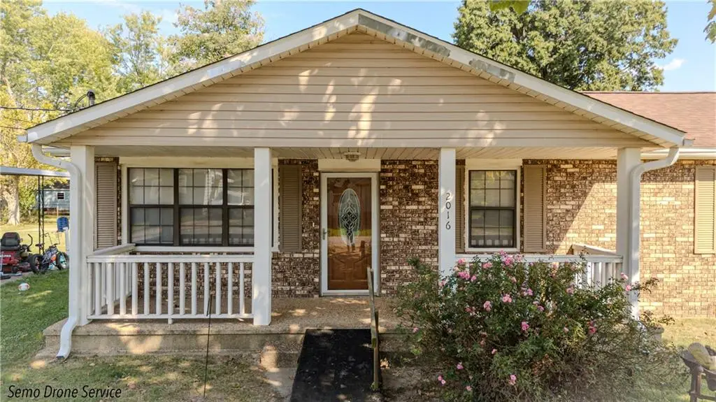 2016 Tennessee Street, Poplar Bluff, MO 63901 - #1