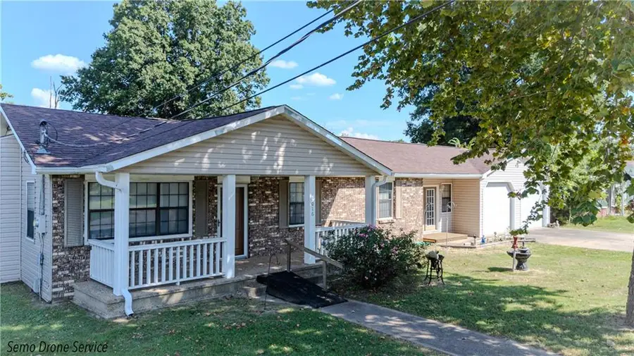 2016 Tennessee Street, Poplar Bluff, MO 63901 - #2
