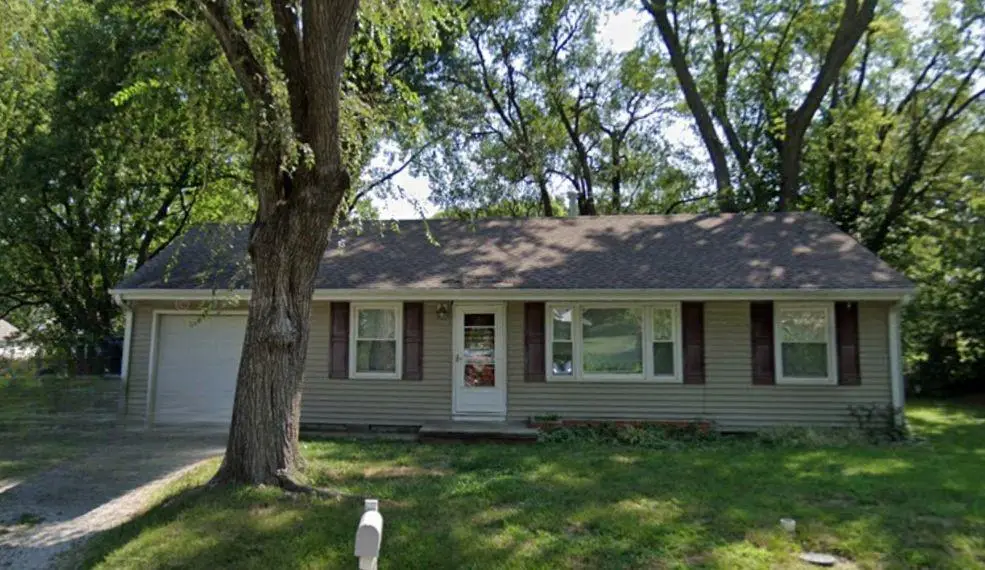 201 N Institute Street, Richmond, MO 64085 - #1