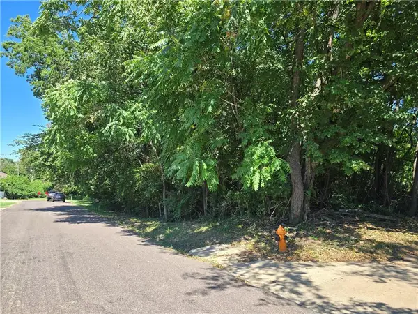 2110 S Ellison Way, Independence, MO 64050