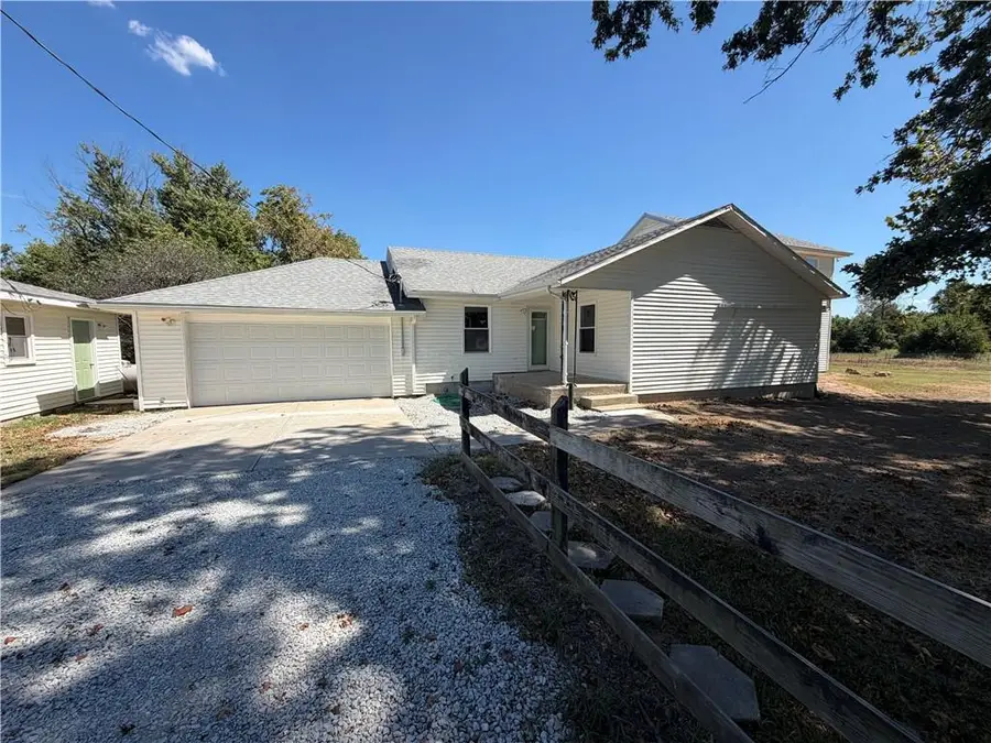346 NW 131st Road, Clinton, MO 64735 - #2