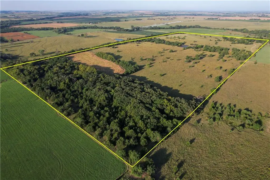 4 Highway, White City, KS 66872 - #1
