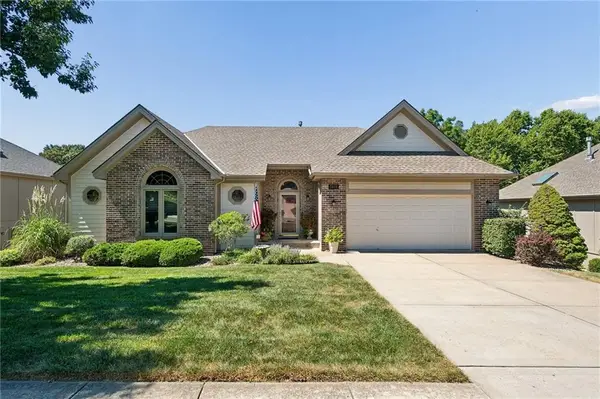 7418 N Prospect Avenue, Gladstone, MO 64119