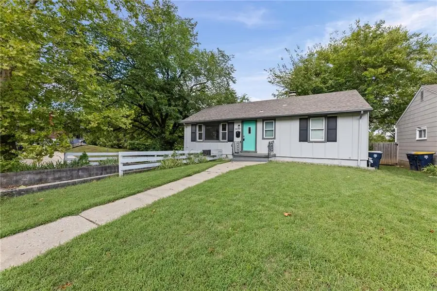 3800 E 71st Terrace, Kansas City, MO 64132 - #2
