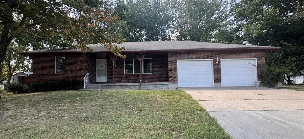 402 S Delaware Street, Archie, MO 64725 - #1