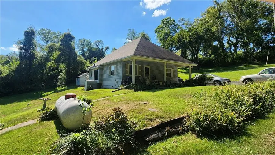401 Biddle Street, Camden, MO 64019 - #2