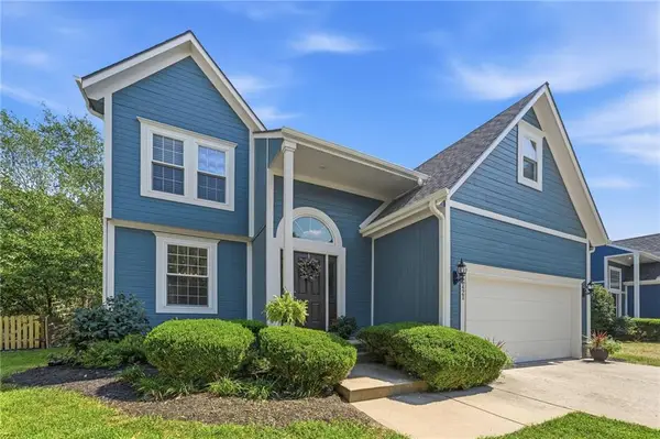15421 S Alcan Street, Olathe, KS 66062