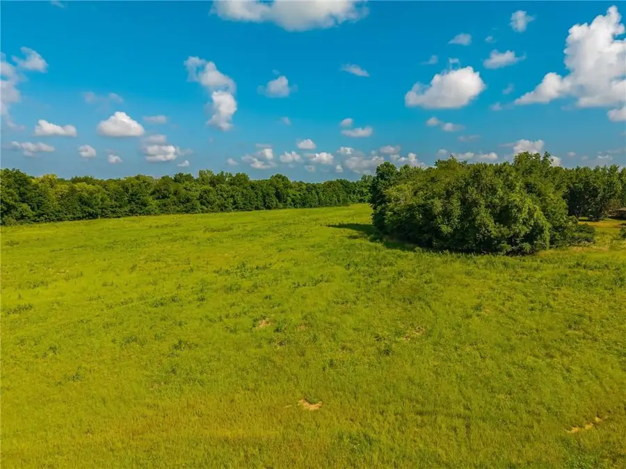 1513 S Water Street S, Clinton, MO 64735 - #2