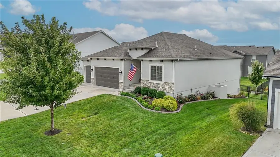 1515 SW Arbor Falls Drive, Lees Summit, MO 64082 - #2