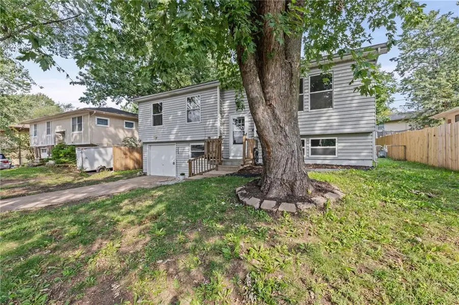 108 W Mcdonald Street, Edgerton, KS 66021 - #3