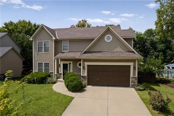 15688 S Widmer Street, Olathe, KS 66062