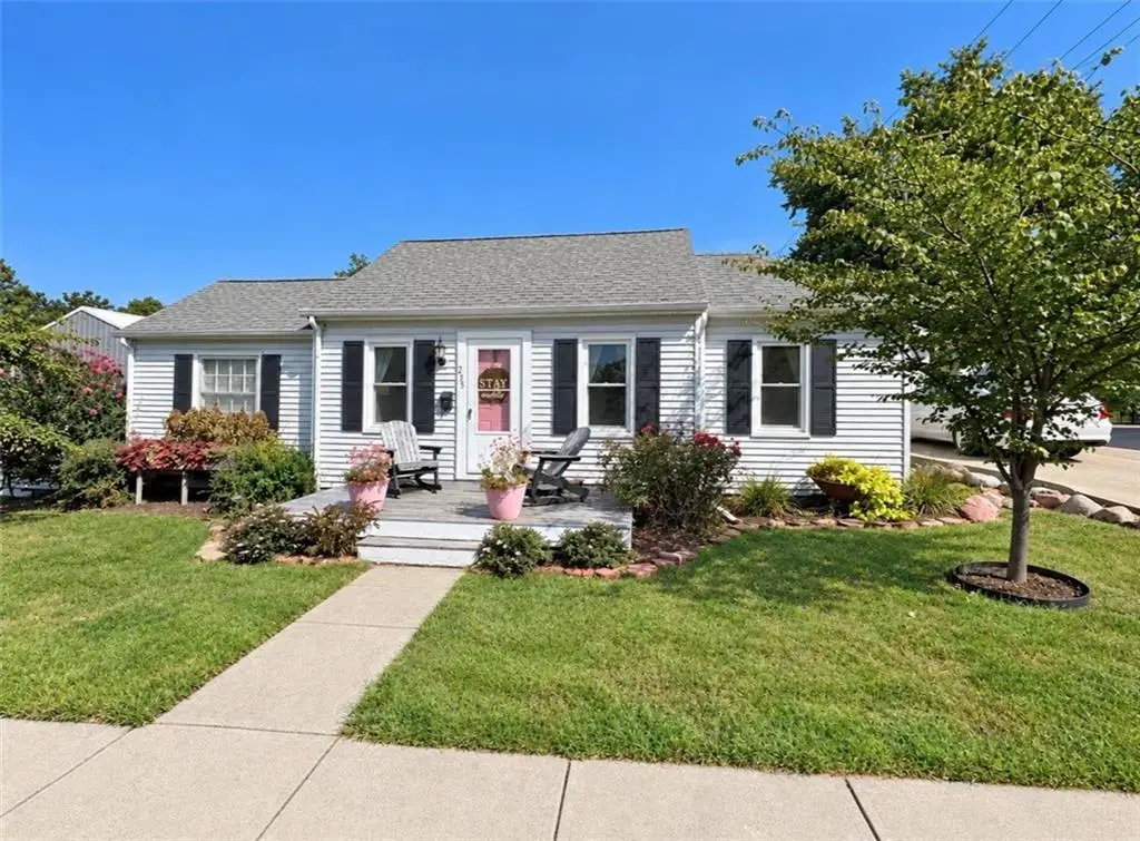 215 W Jenkins Street, Maryville, MO 64468 - #1