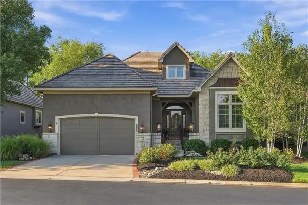 5404 W 124th Terrace, Leawood, KS 66209
