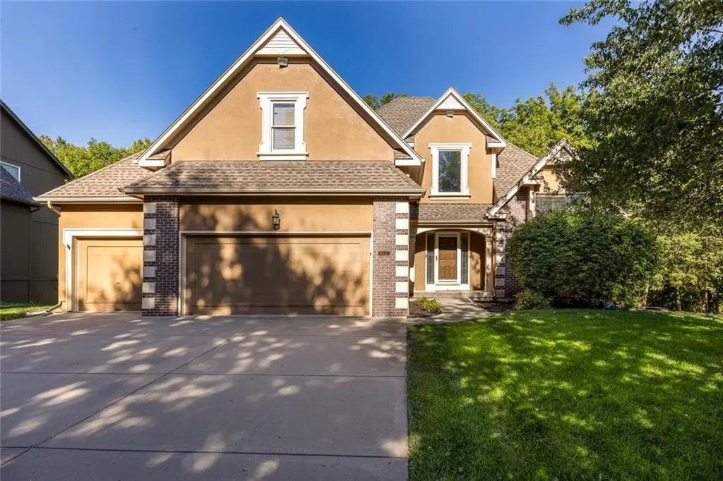 9031 N Manning Avenue, Kansas City, MO 64157 - #1