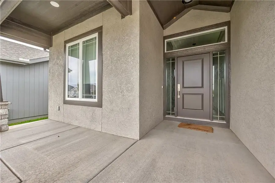 15273 W 173rd Street, Olathe, KS 66062 - #2