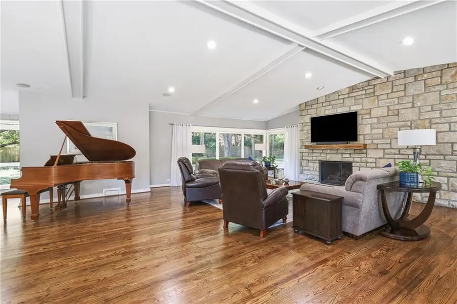 2025 W 96th Street, Leawood, KS 66206 - #3