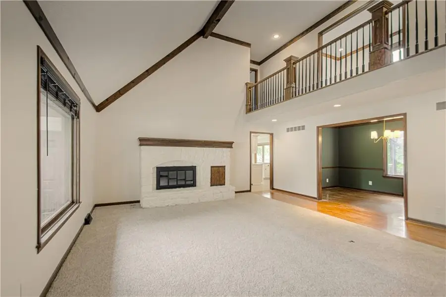 6655 Oak Ridge Drive, Shawnee, KS 66217 - #3