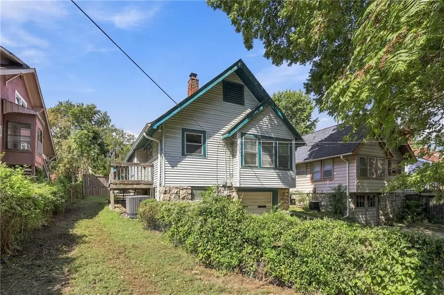 3823 Genessee Street, Kansas City, MO 64111 - #3