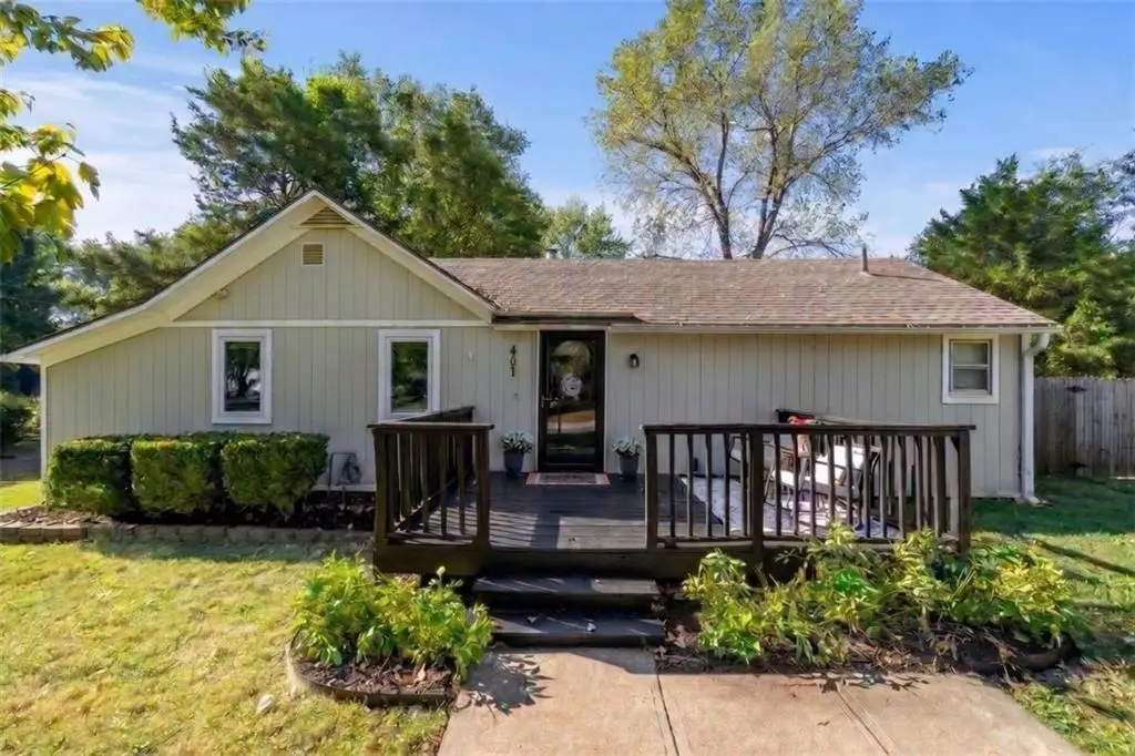 401 S Harrison Street, Spring Hill, KS 66083 - #1