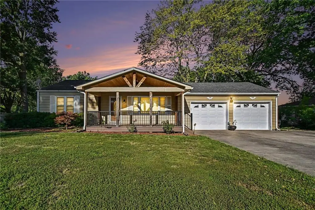 1300 Broadway Street, Independence, MO 64050 - #1