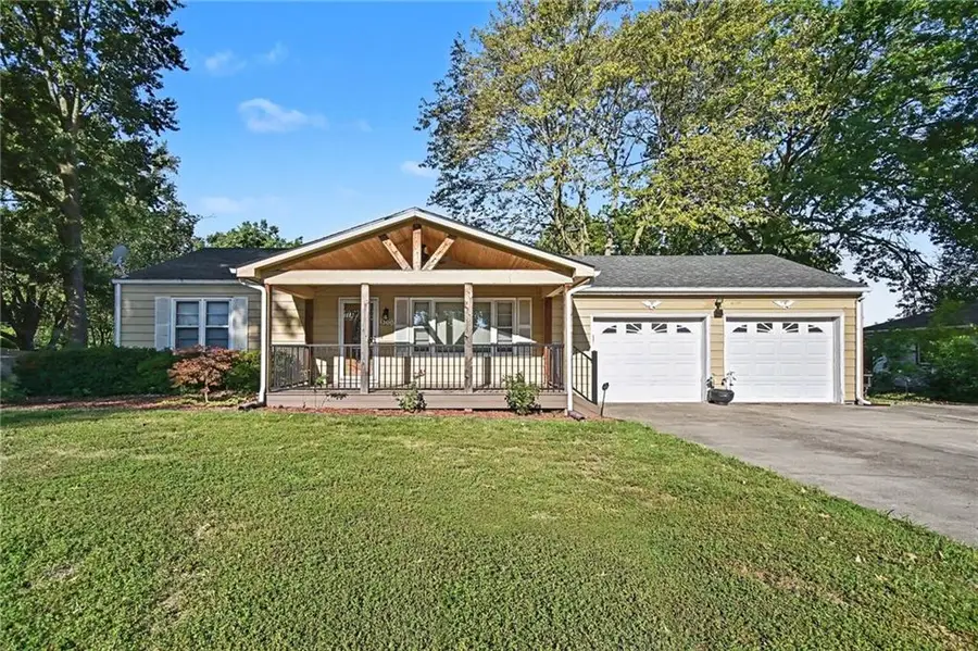 1300 Broadway Street, Independence, MO 64050 - #2