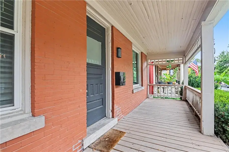 3009 Oak Street, Kansas City, MO 64108 - #3