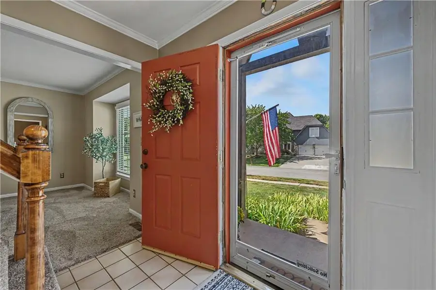 10601 Barton Street, Overland Park, KS 66214 - #3