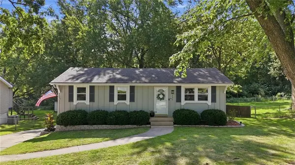209 Lee Drive, Liberty, MO 64068