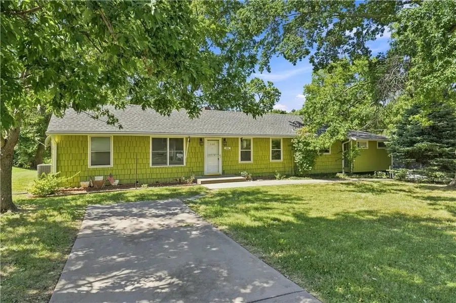 3108 S 47th Street, Kansas City, KS 66106 - #2