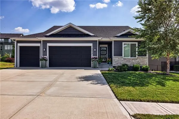 23819 W 125th Terrace, Olathe, KS 66061