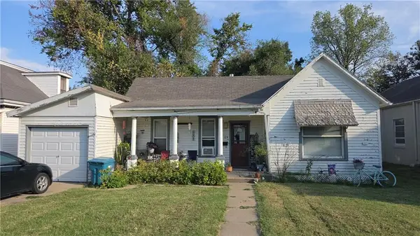 124 Main Street, Osawatomie, KS 66064