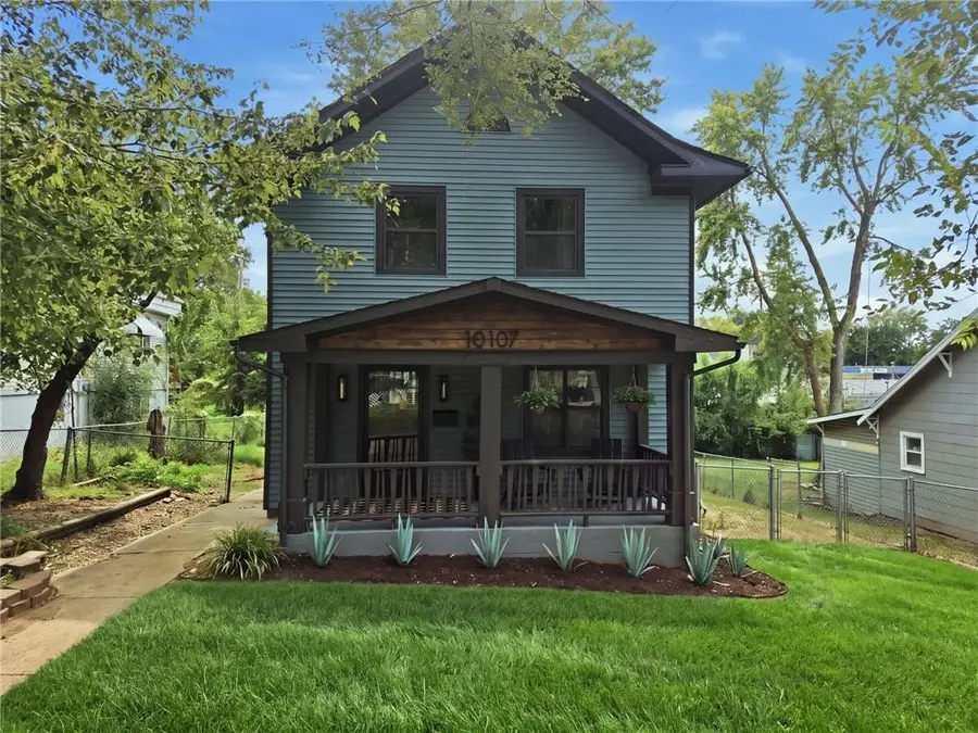 10107 E 11th Street, Independence, MO 64053 - #2