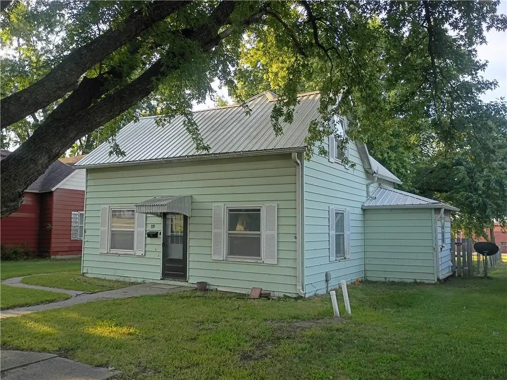 119 W 3rd Street, Stanberry, MO 64489 - #1