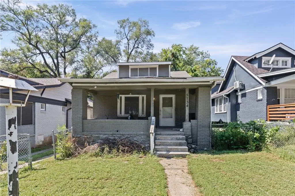 5734 Olive Street, Kansas City, MO 64130 - #1