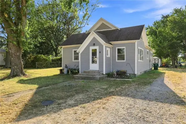 305 N Labette Street, Frontenac, KS 66763