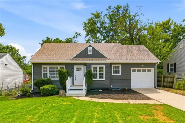 5411 W 50th Street, Roeland Park, KS 66205