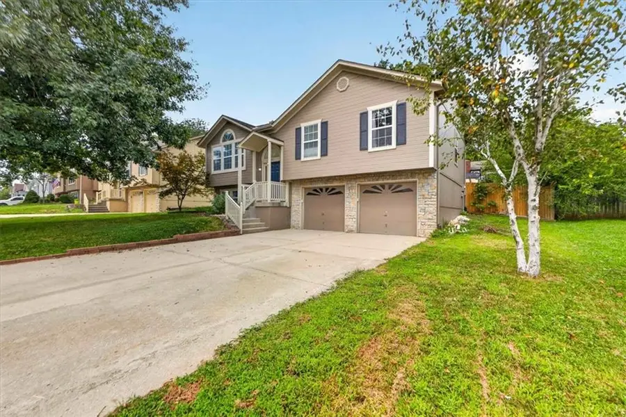 524 NE Topaz Drive, Lees Summit, MO 64086 - #2