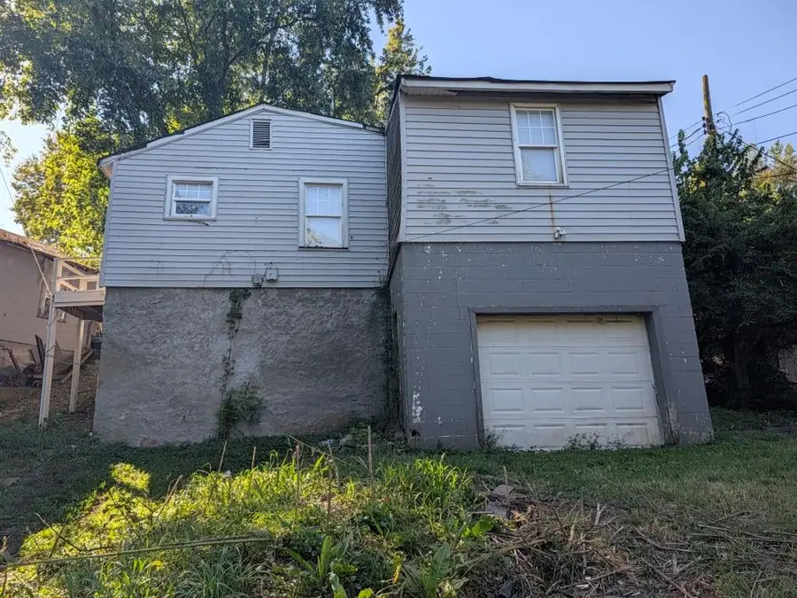 8704 Roberts Avenue, Kansas City, MO 64125 - #2