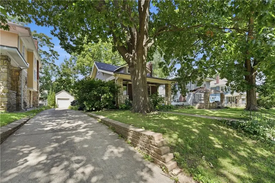 5836 Harrison Street, Kansas City, MO 64110 - #3