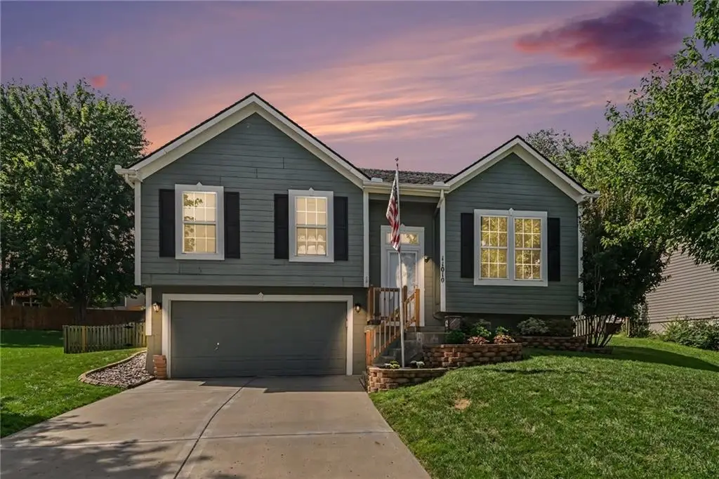 11010 N Booth Avenue, Kansas City, MO 64157 - #1