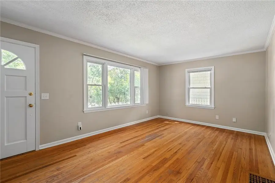 5314 Linden Street, Roeland Park, KS 66205 - #2