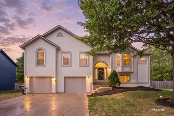 18424 S Juniper Street, Gardner, KS 66030