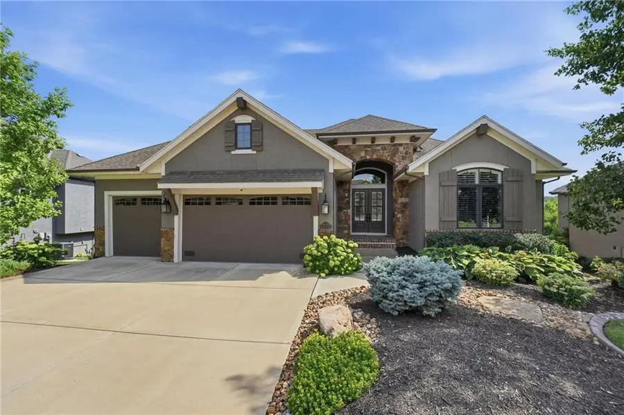 10423 W 168th Terrace, Overland Park, KS 66221 - #2